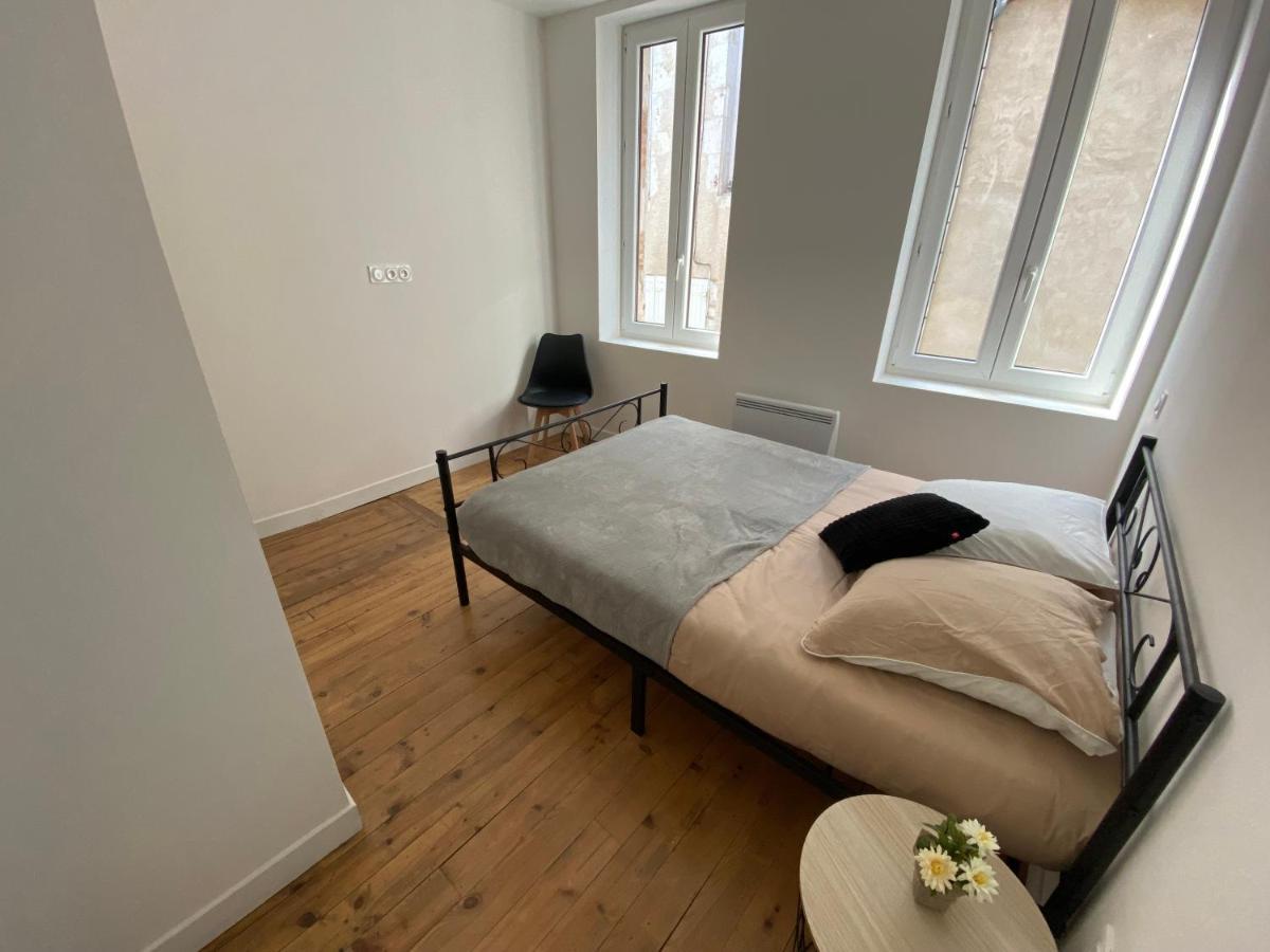 Logement Tout Equipe Layrac Екстериор снимка